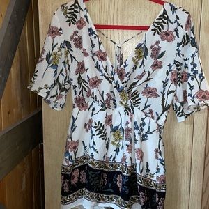 Trixxi floral romper